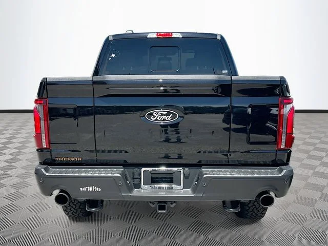 New 2025 Black Metallic Ford Tremor image 5