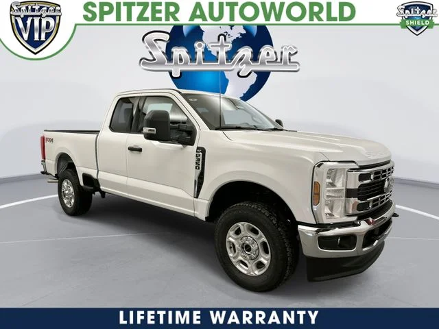 New 2026 Oxford White Ford F-350® XLT image 27