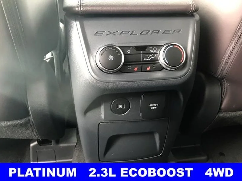 New 2026 Carbonized Gray Metallic Ford Platinum™ image 19