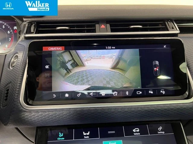 Used 2019 Black Land Rover SE R-Dynamic image 27