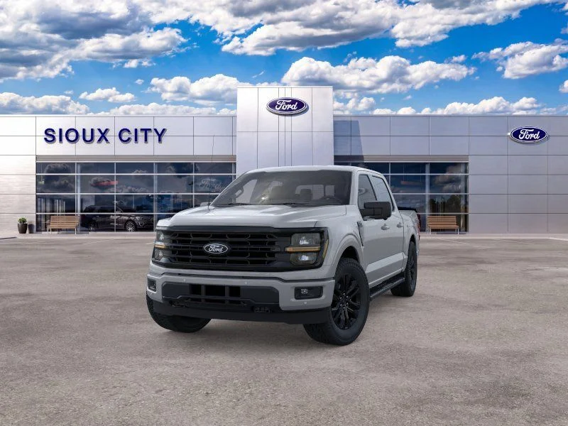 New 2026 Avalanche Ford XLT image 2