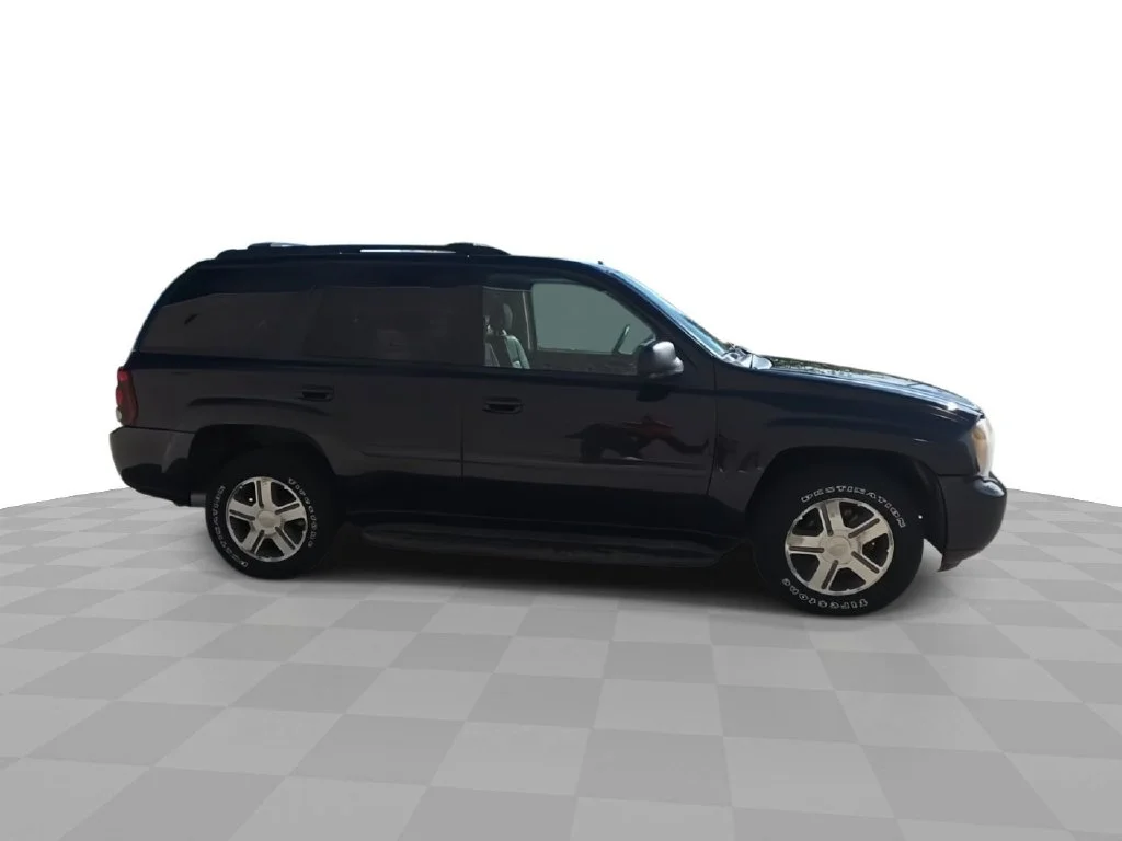 1GNDT33S092104049