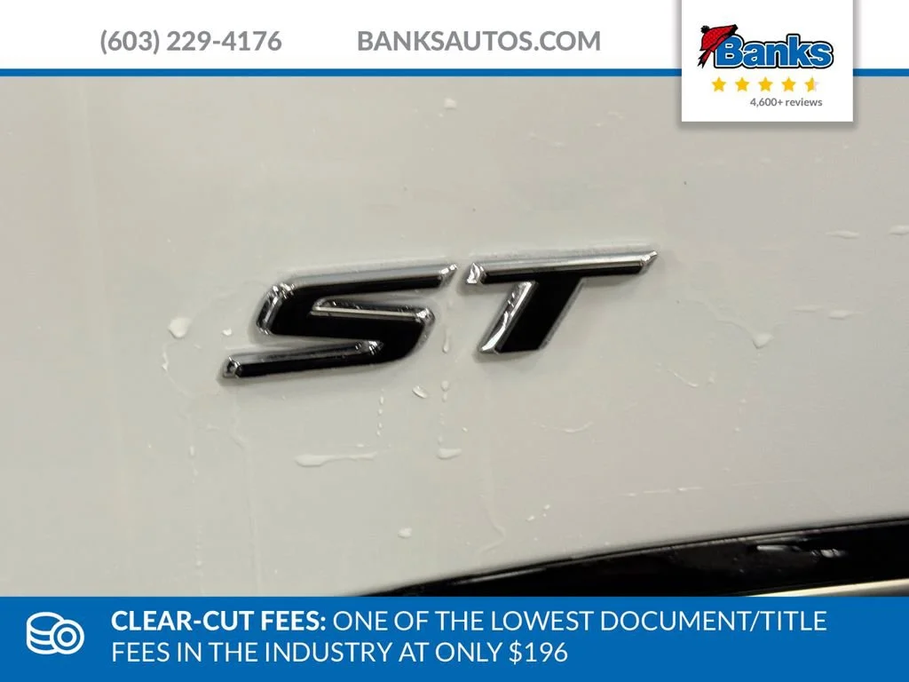 New 2026 Iridescent White Tricoat Buick Sport Touring image 4