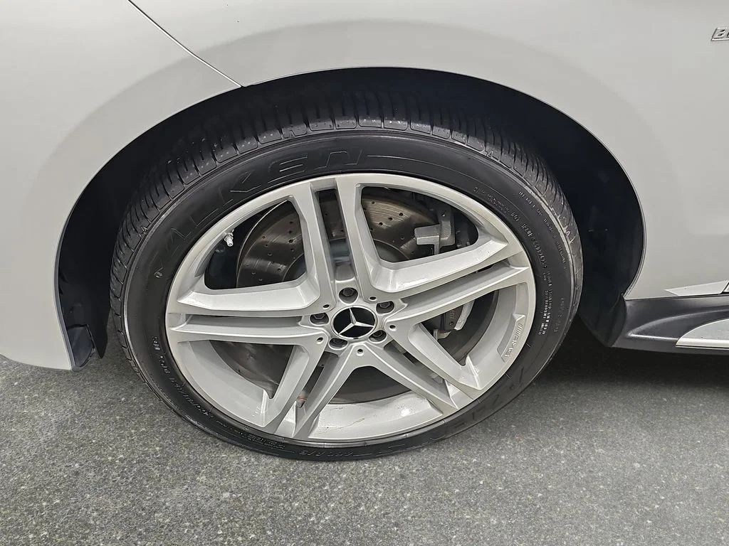 Used 2019 Silver Mercedes-Benz GLE 43 AMG® image 34