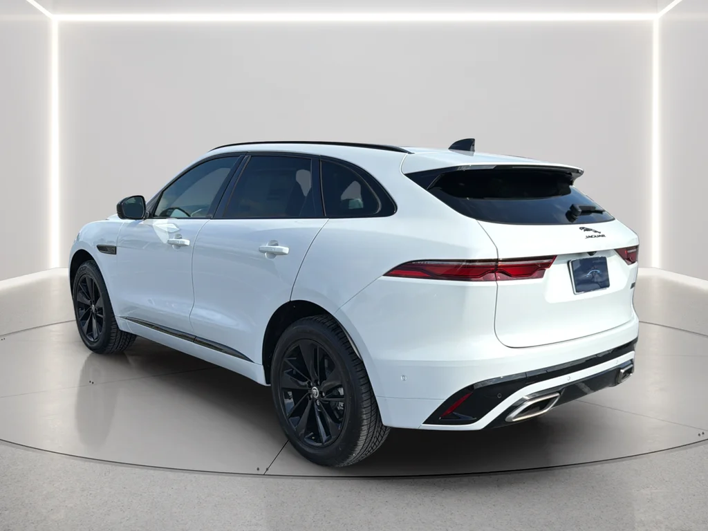 New 2026 Fuji White Jaguar P400 R-Dynamic S image 15