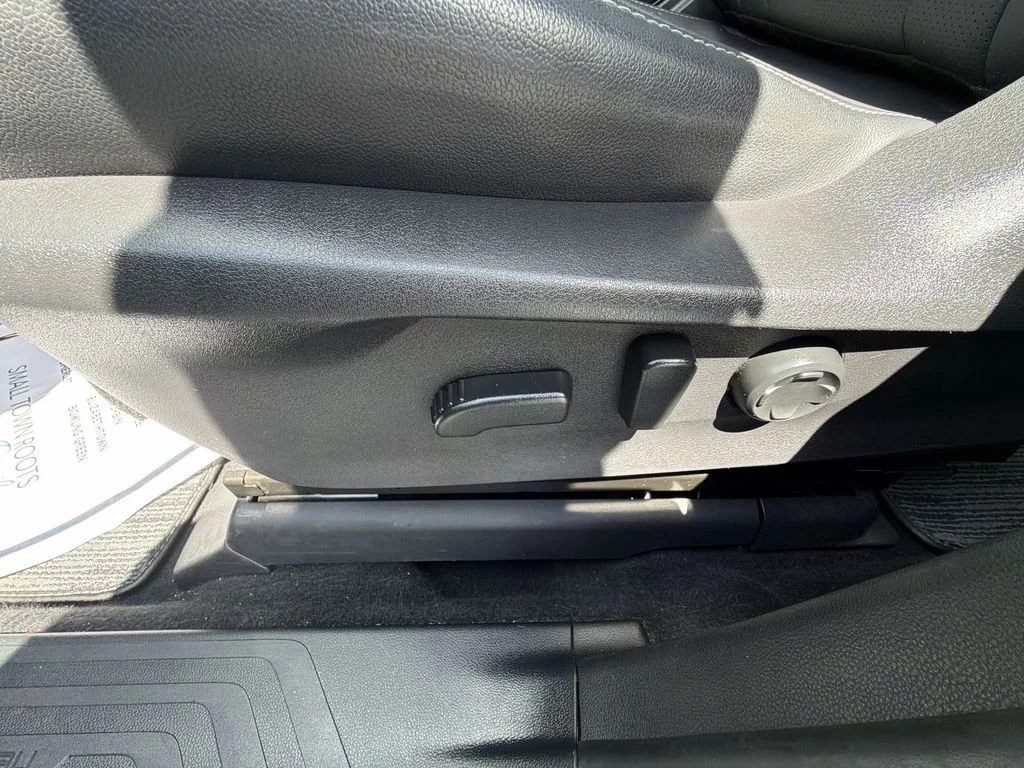 Used 2023 Blue Subaru Touring image 18