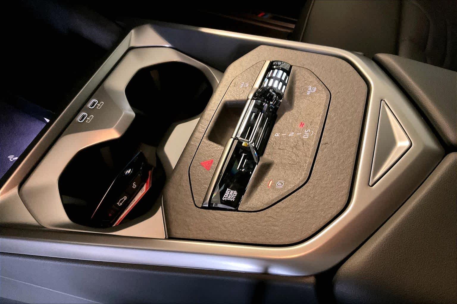 New 2027 Carbon Black Metallic BMW 40 xDrive image 7