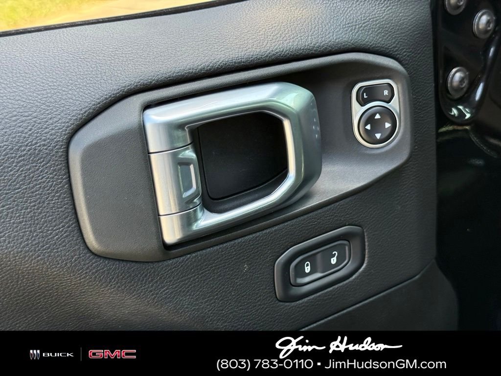 Used 2022 Black Jeep Overland image 22