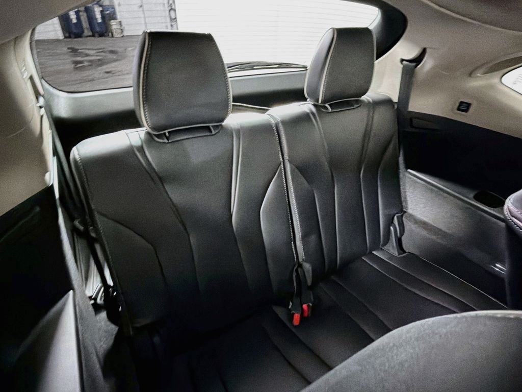 Used 2024 Lunar Silver Metallic Acura Advance image 29