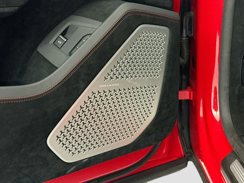 Used 2023 Rosso Mars Metallic Lamborghini Performante image 19