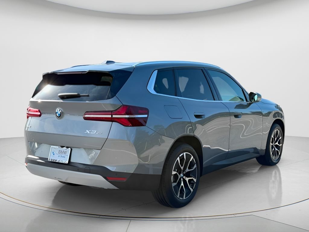 New 2026 Skyscraper Grey Metallic BMW 30 xDrive image 5