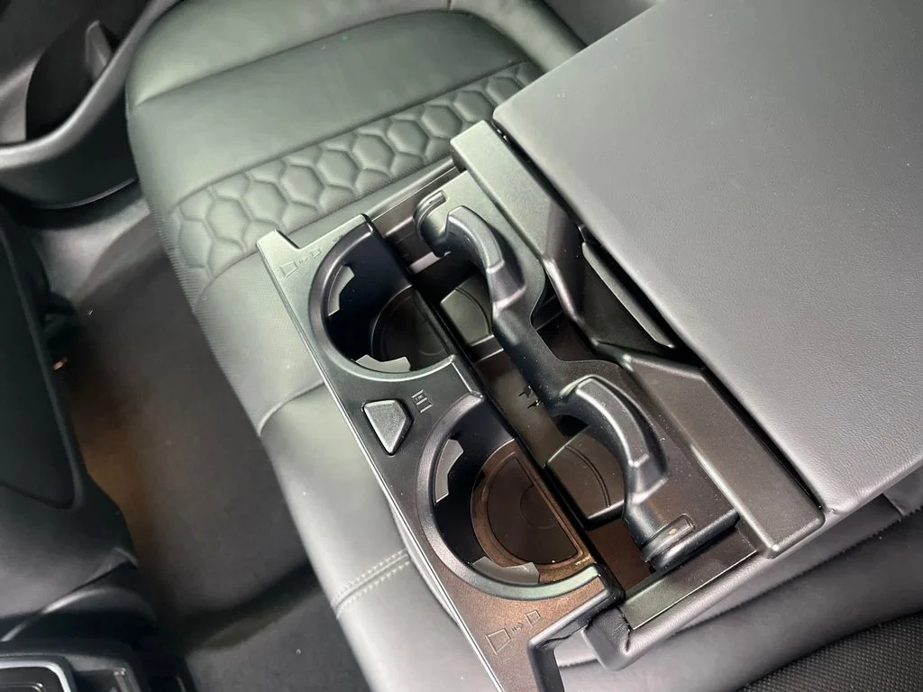 Used 2023 White BMW Base image 20