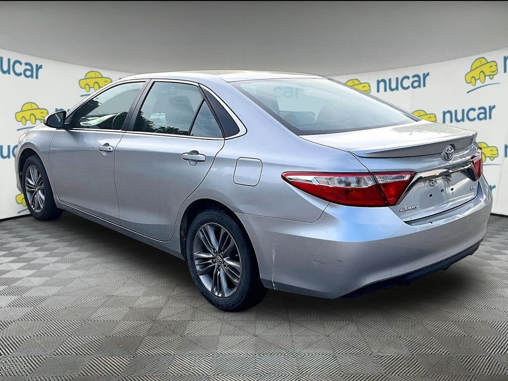 Used 2017 Silver Toyota SE image 5