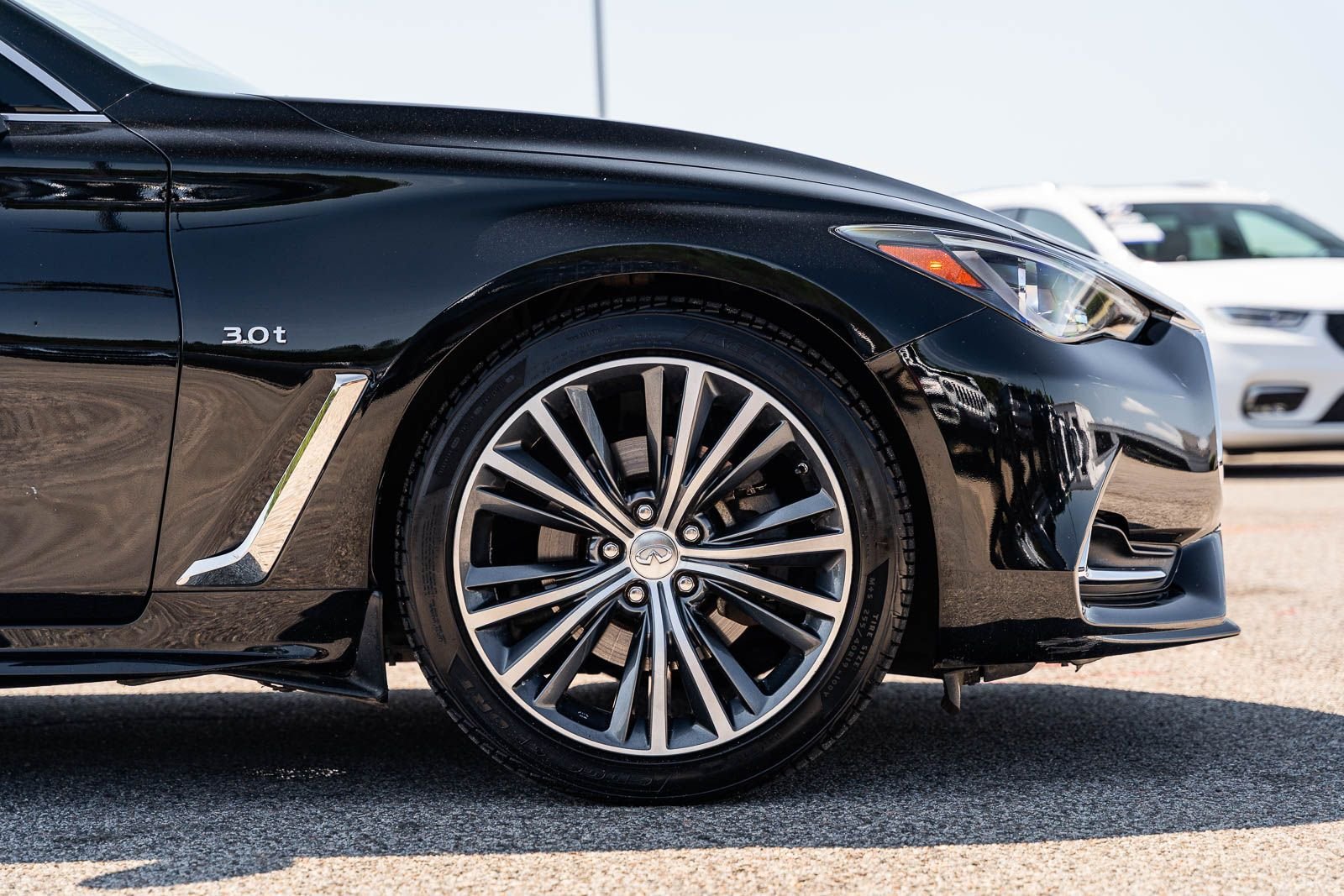 2019 INFINITI Q60 Coupe 7