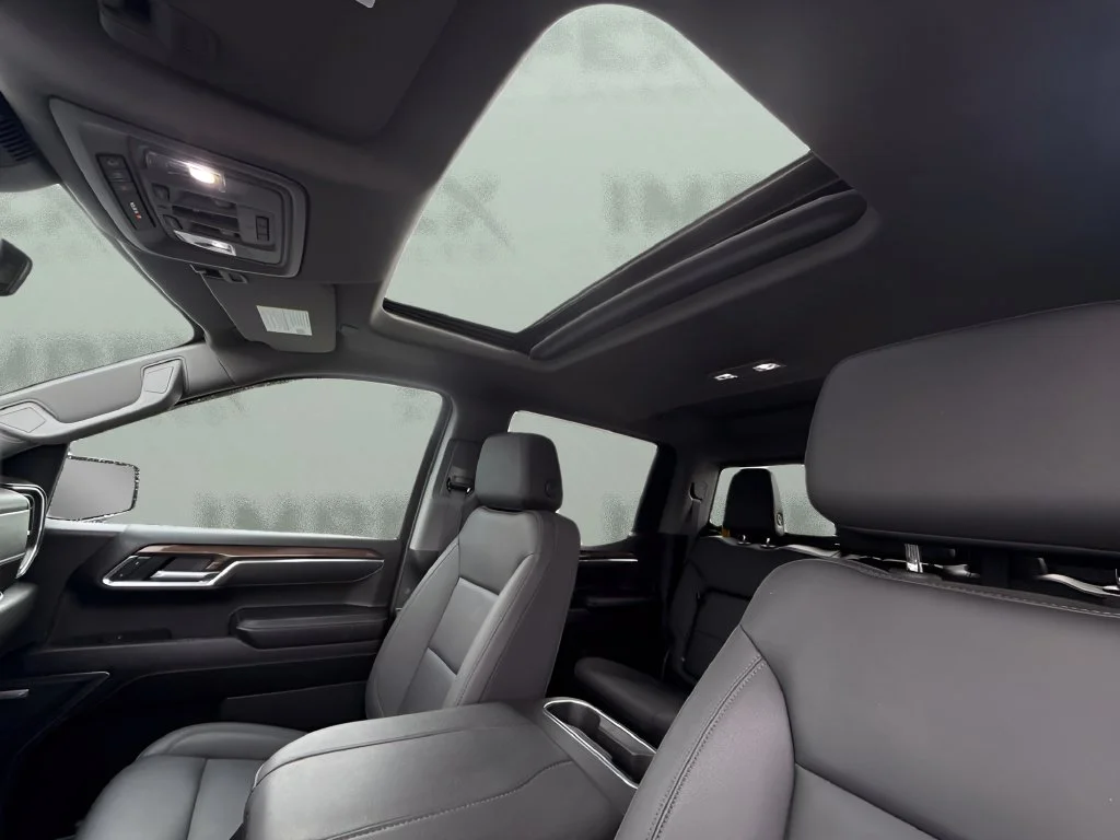 Used 2025 Blue Chevrolet LT Trail Boss image 10