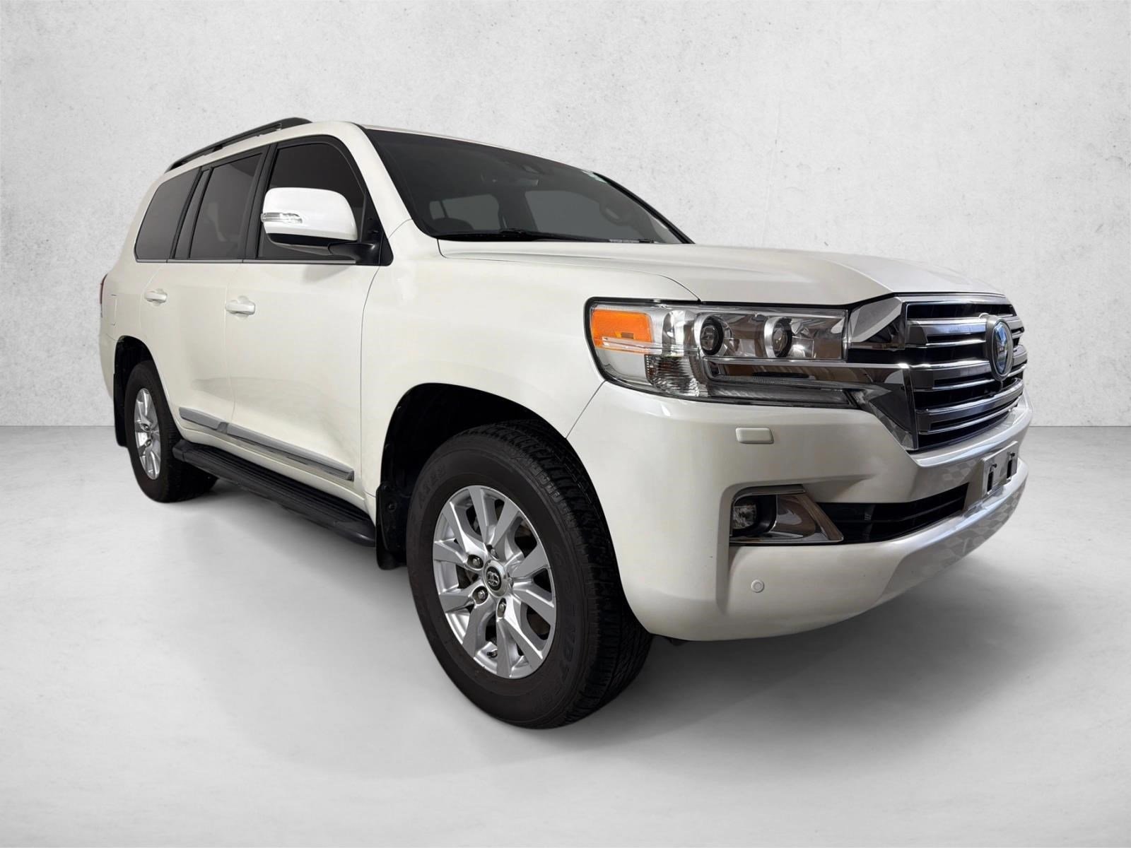 Used 2021 Blizzard Pearl Toyota  image 1