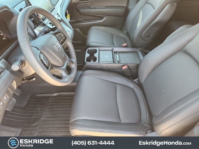 Certified Used 2026 Solar Silver Metallic Honda EX-L image 14