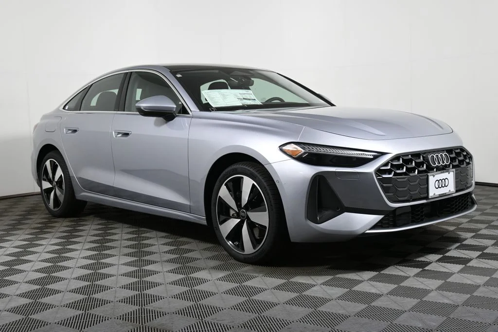 Used 2025 Silver Audi 2.0T Premium Plus image 8