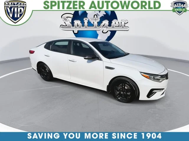 Used 2019 White Kia LX image 2