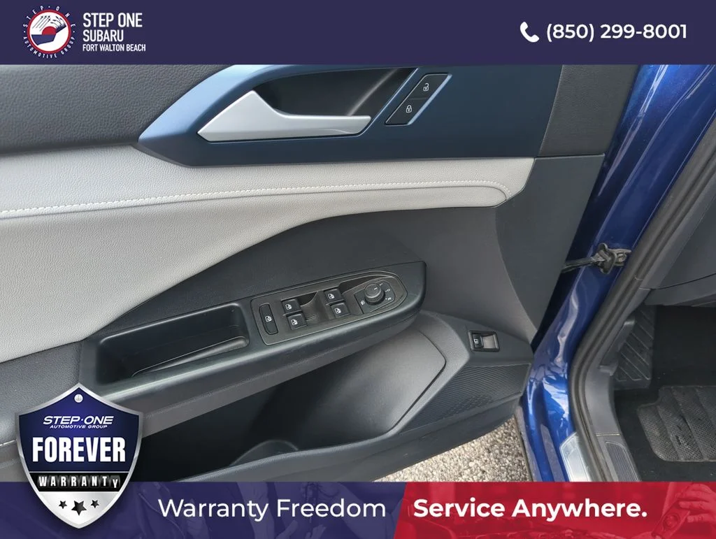 Used 2024 Blue Volkswagen 1.5T SE image 19