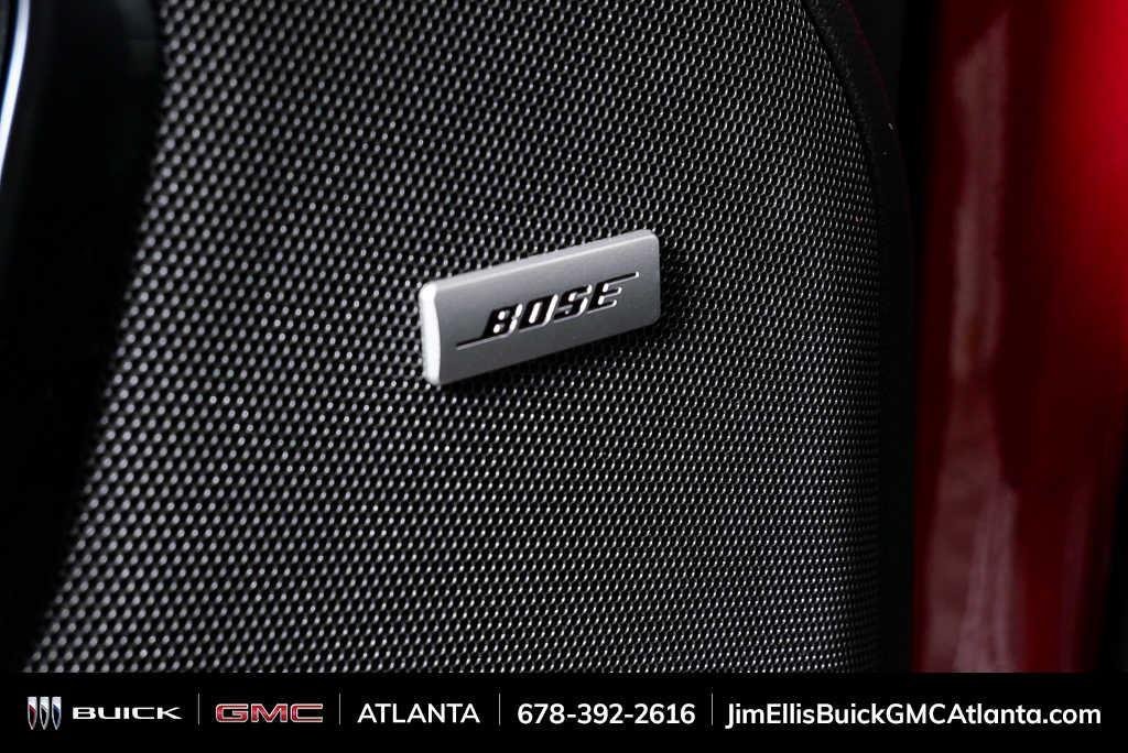 2026 GMC Yukon AT4 - Photo 7