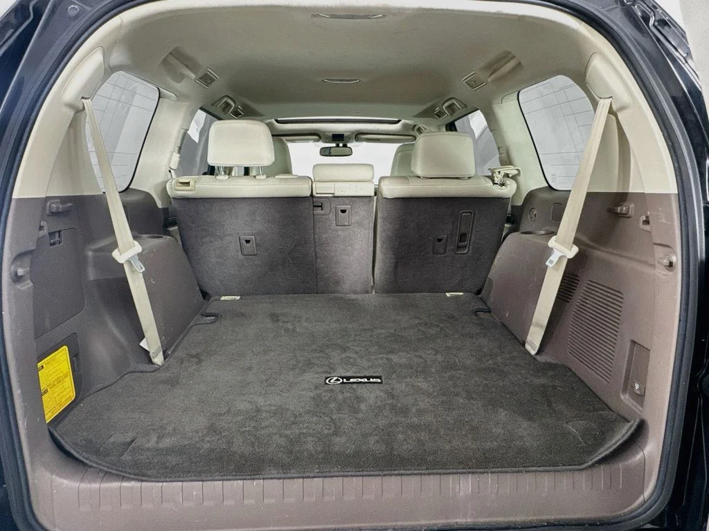 Used 2016 Black Onyx Lexus 460 image 34