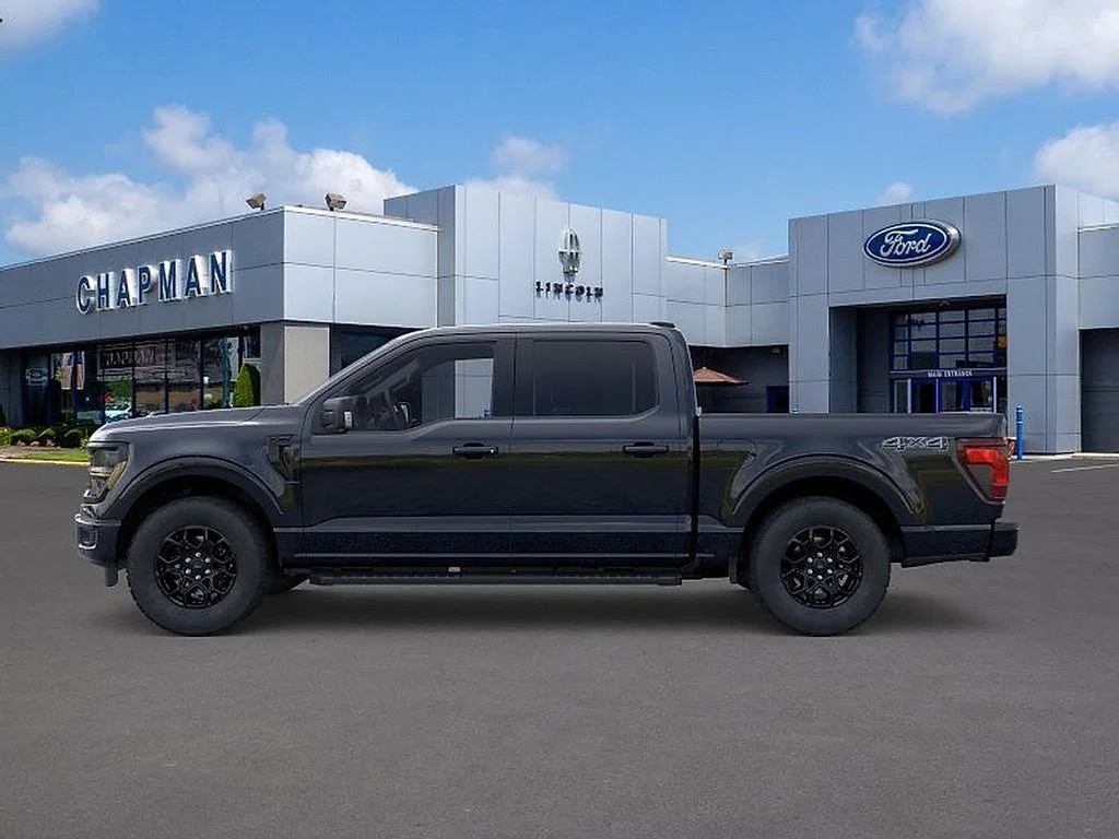 New 2026 Black Ford XLT image 3