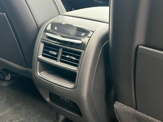 2025 Cadillac XT5 Premium Luxury - Photo 24