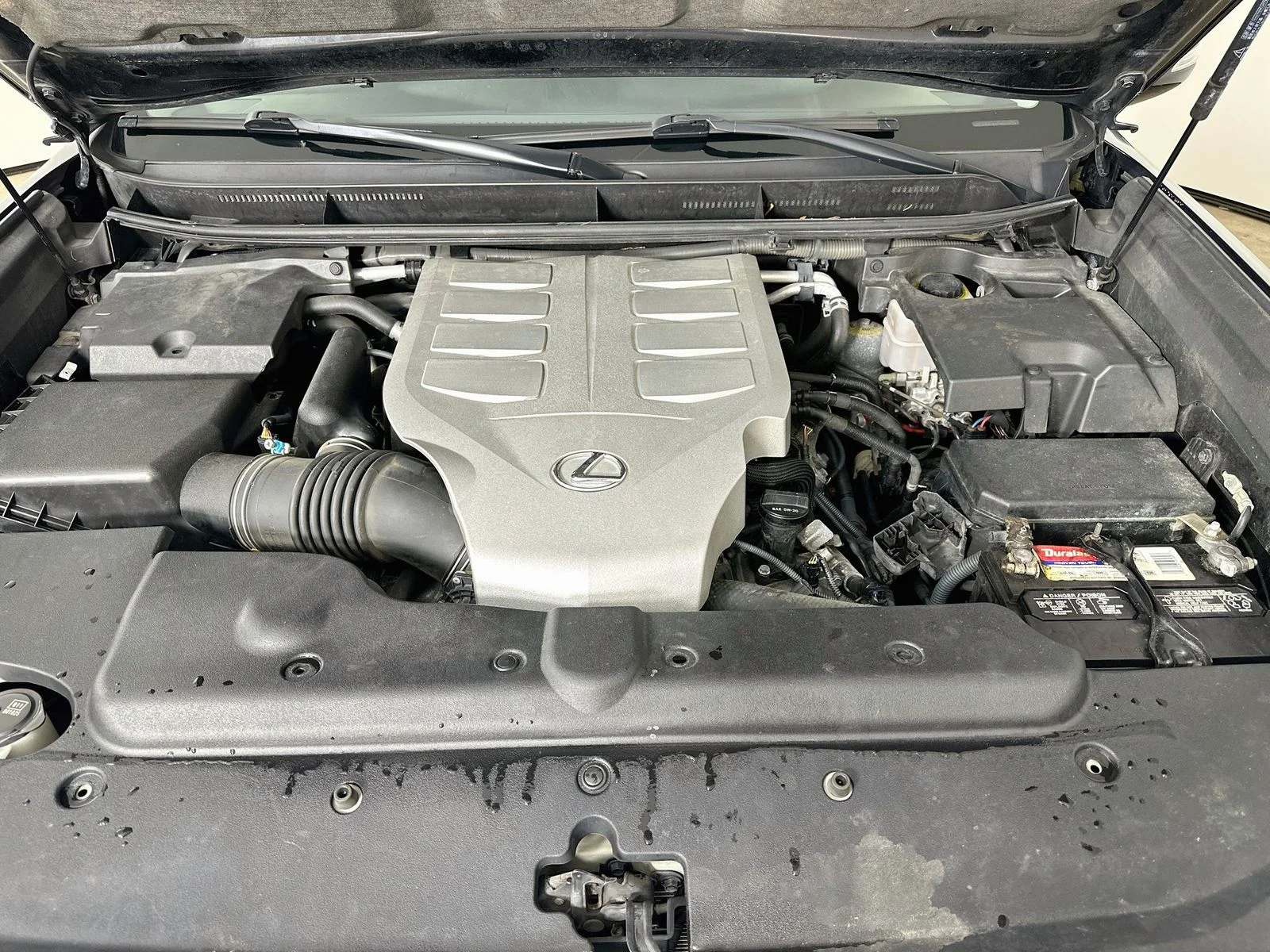 Used 2014 Black Lexus  image 13