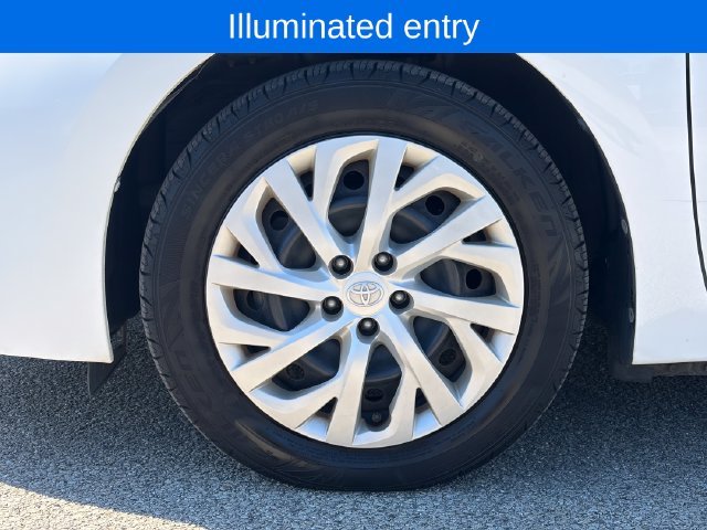 Used 2017 Super White Toyota LE image 10
