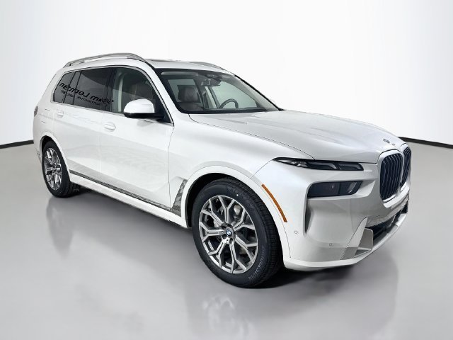 2027 BMW X7