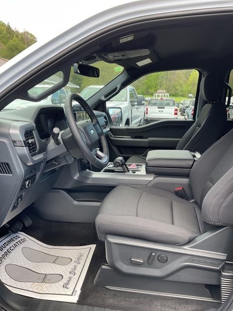Used 2026 White Ford XLT image 27