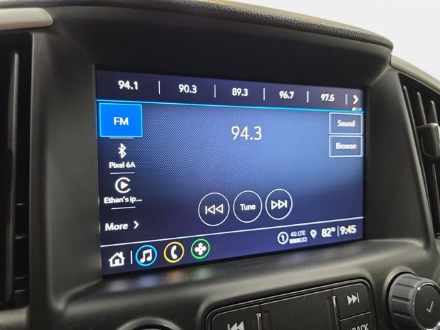Used 2023 Silver GMC SLT image 20