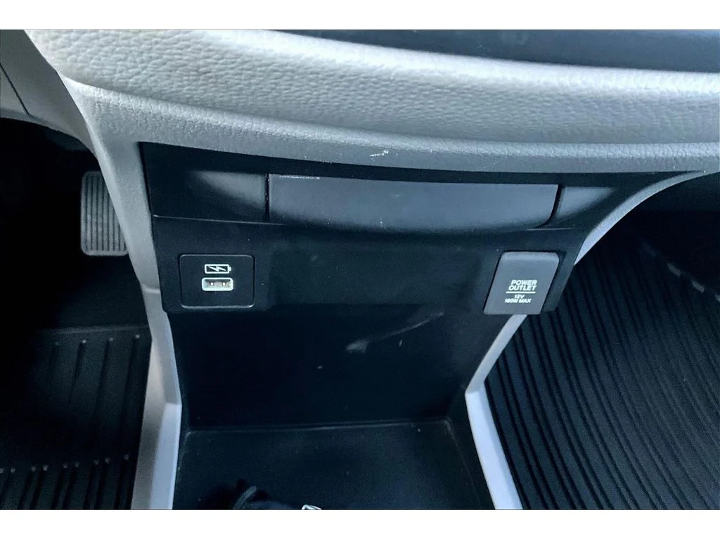 Used 2024 Silver Honda EX-L image 23
