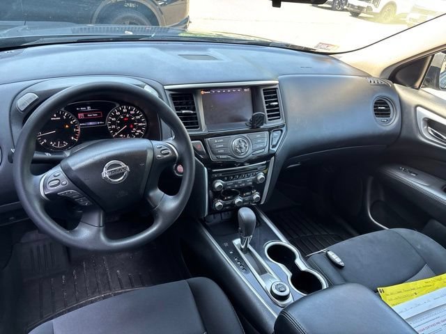 Used 2019 Gun Metallic Nissan S image 13