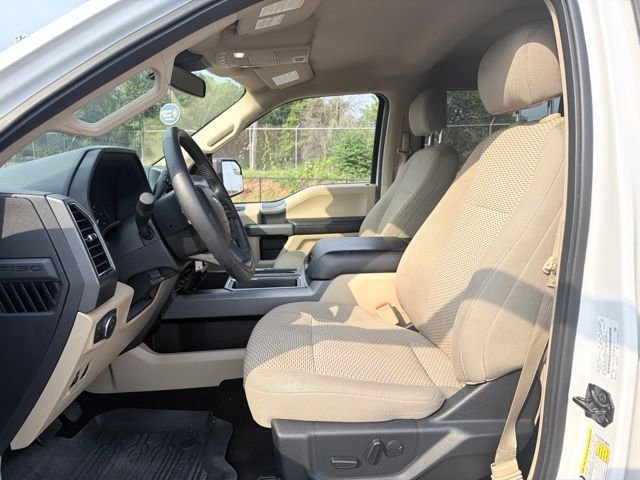 Used 2019 White Ford XLT image 11