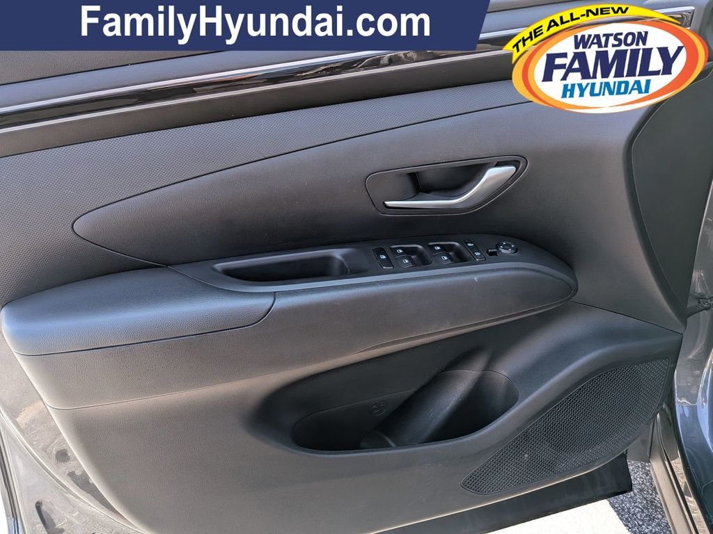 2023 Hyundai Tucson SE - Photo 10