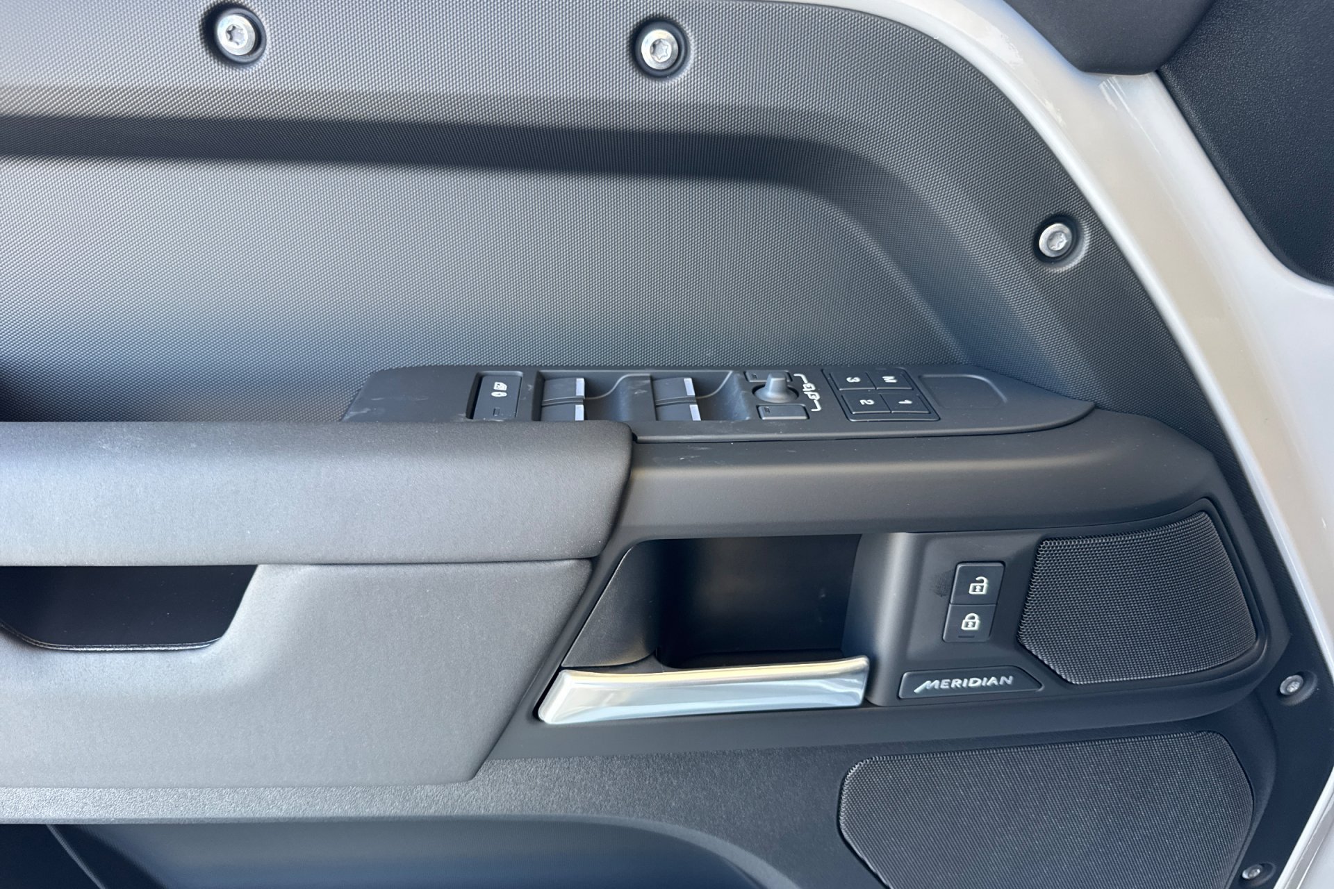 New 2026 Borasco Grey Land Rover S image 14