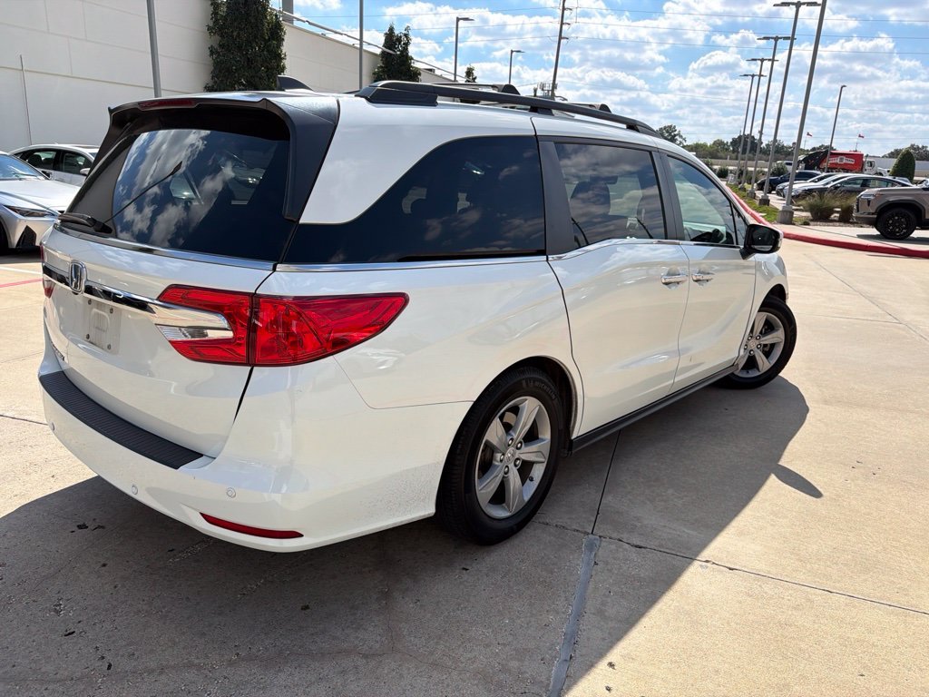 Used 2018 White Diamond Pearl Honda EX-L image 3