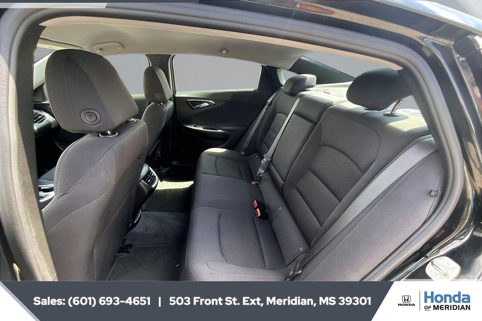 Used 2023 Mosaic Black Metallic Chevrolet LT image 19