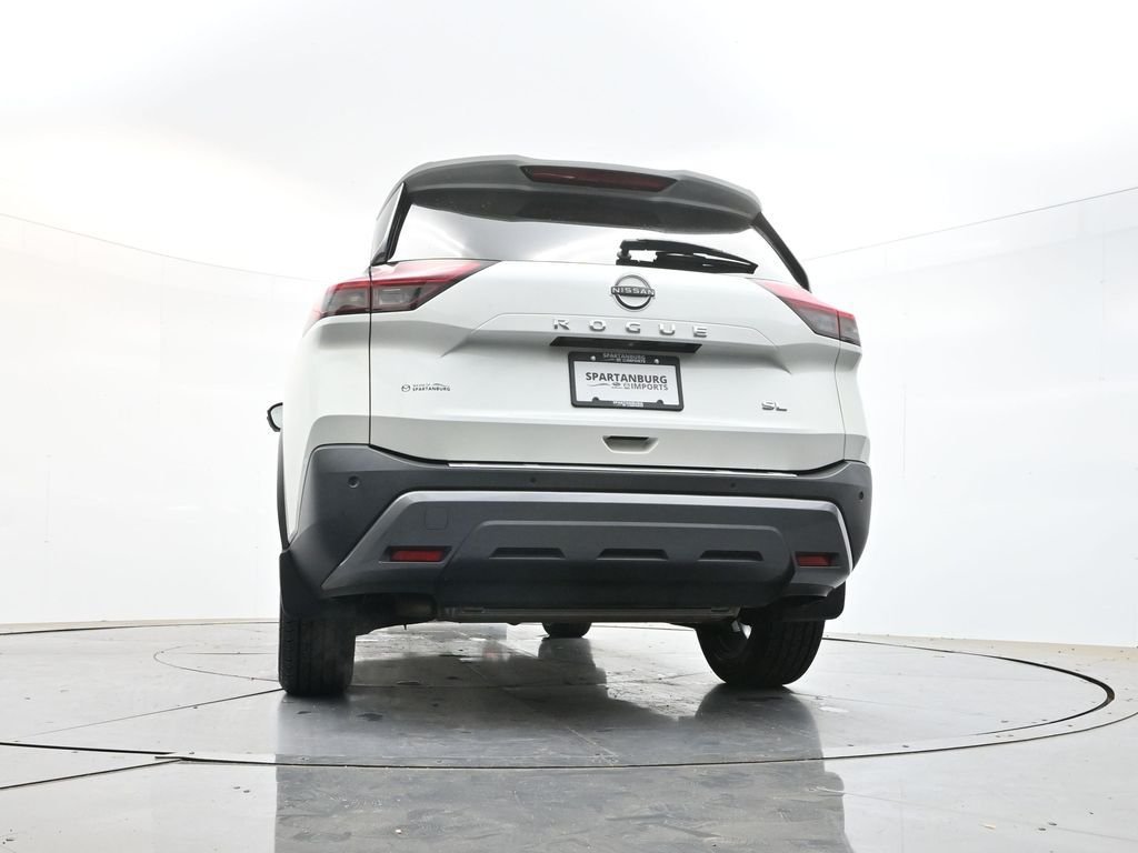 Used 2023 Pearl White Nissan SL image 37