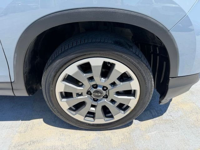 Used 2024 Gray Honda EX-L image 9