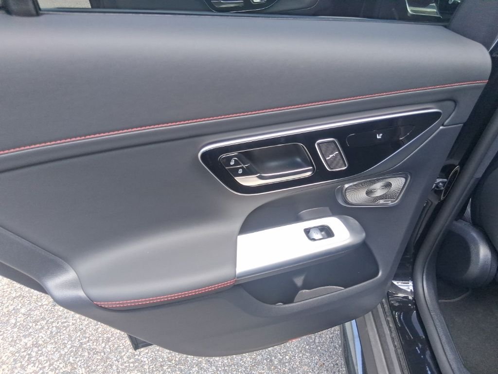 Used 2025 Green Mercedes-Benz GLC 63 AMG® S E Performance Coupe image 14