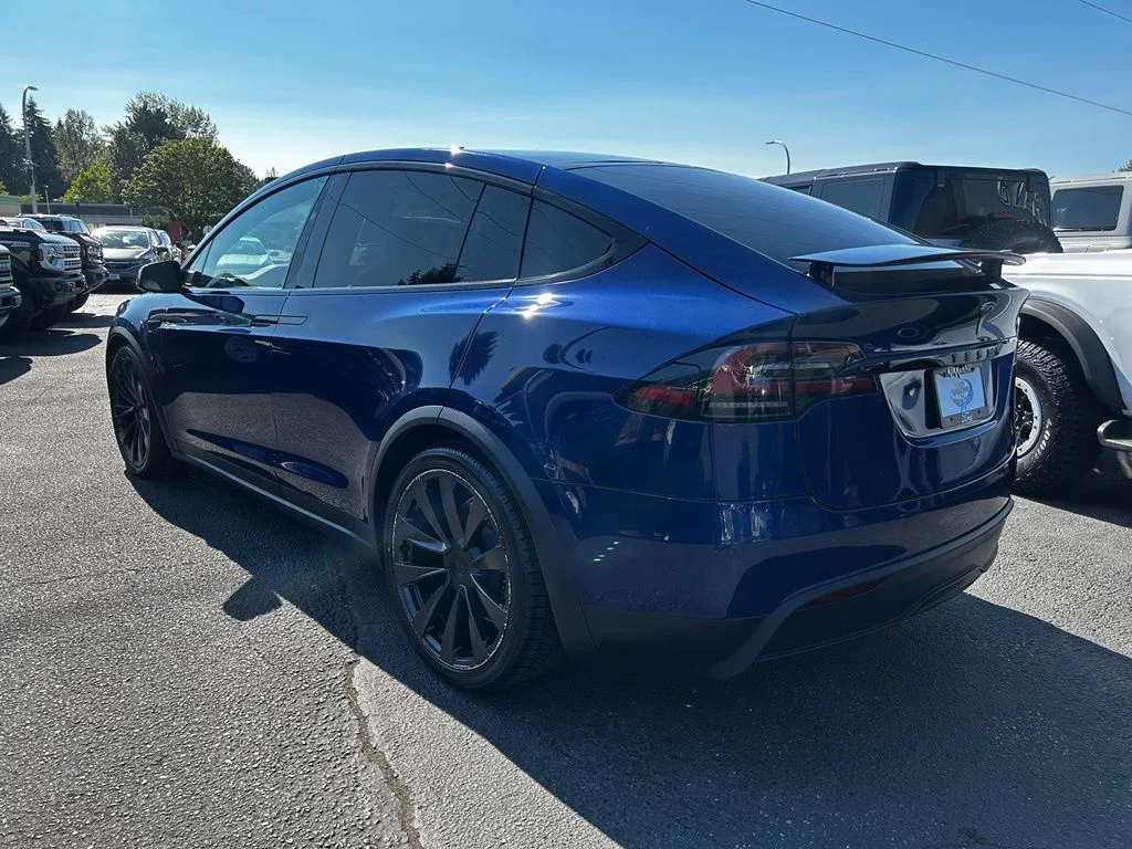 Used 2023 Deep Blue Metallic Tesla Standard Range image 7