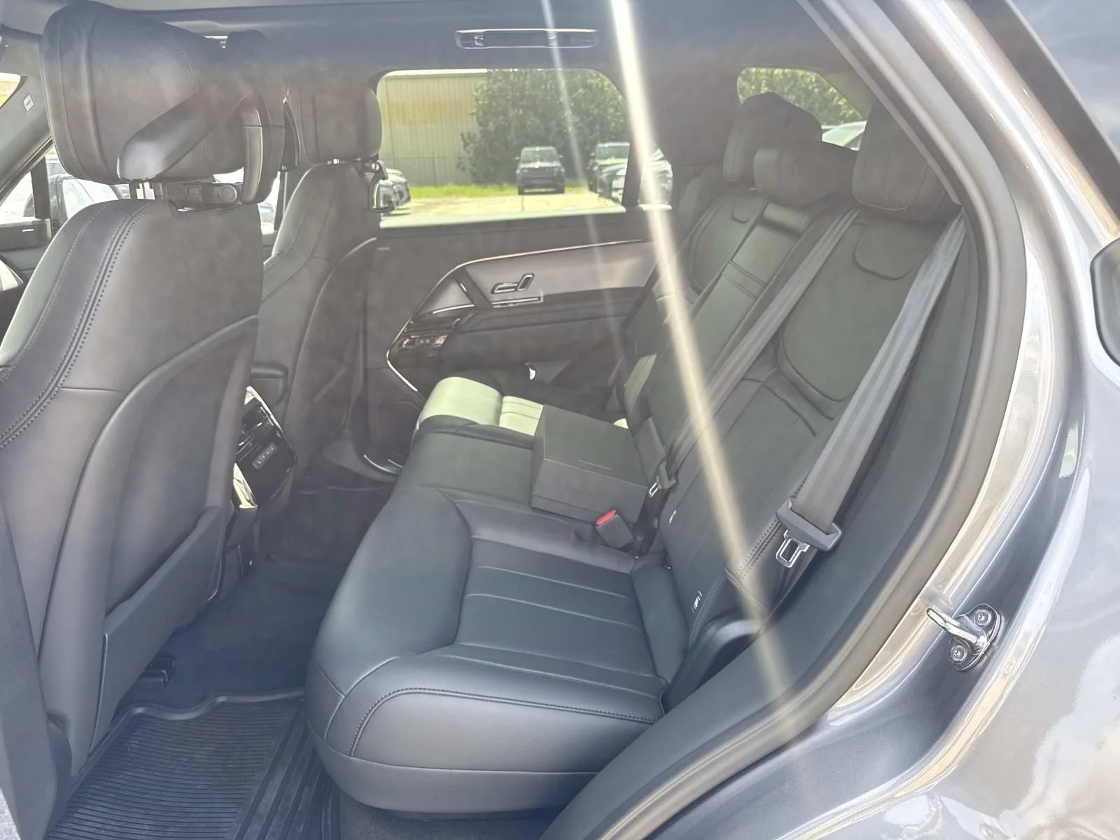 2025 Land Rover Range Rover Sport SE - Photo 21