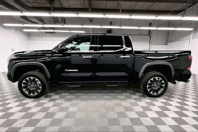 2026 Toyota Tundra Limited - Photo 13