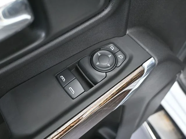2025 GMC Sierra 3500HD SLE - Photo 23