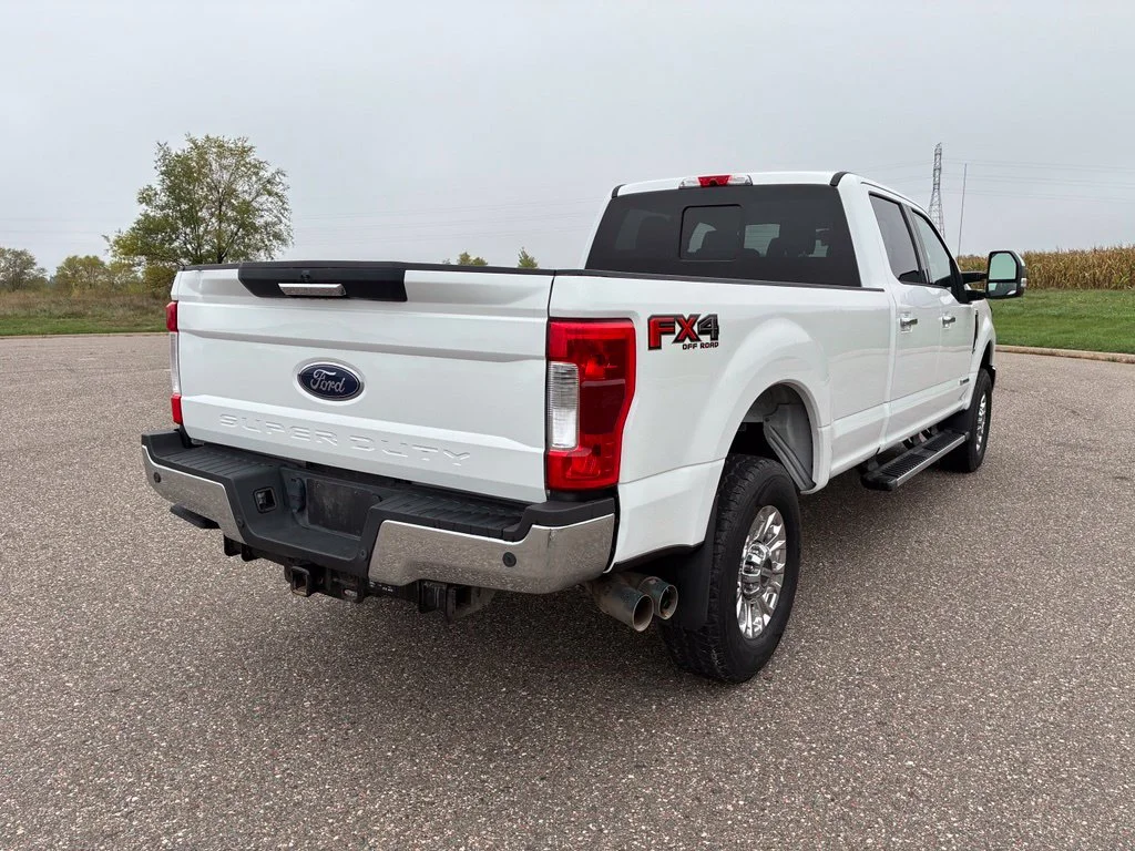 Used 2019 White Ford XLT image 8