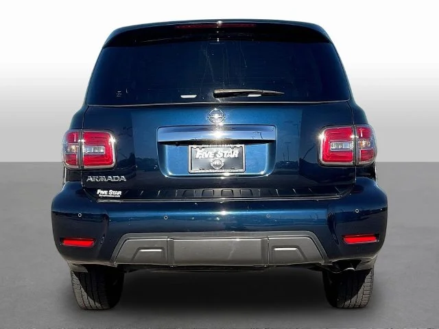 Used 2020 Blue Nissan SV image 6