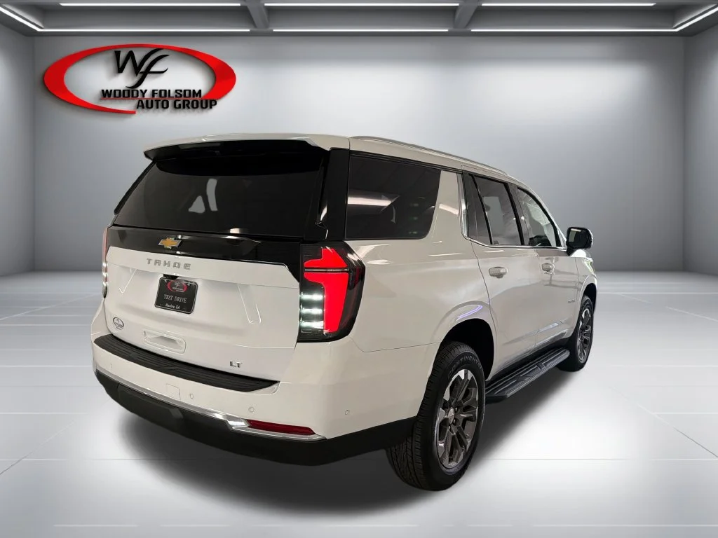 New 2026 Summit White Chevrolet LT image 6